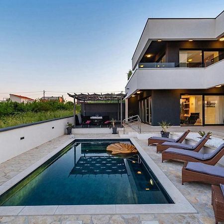Villa Evoque - Adriatic Luxury Villas ซาดาร์ ภายนอก รูปภาพ